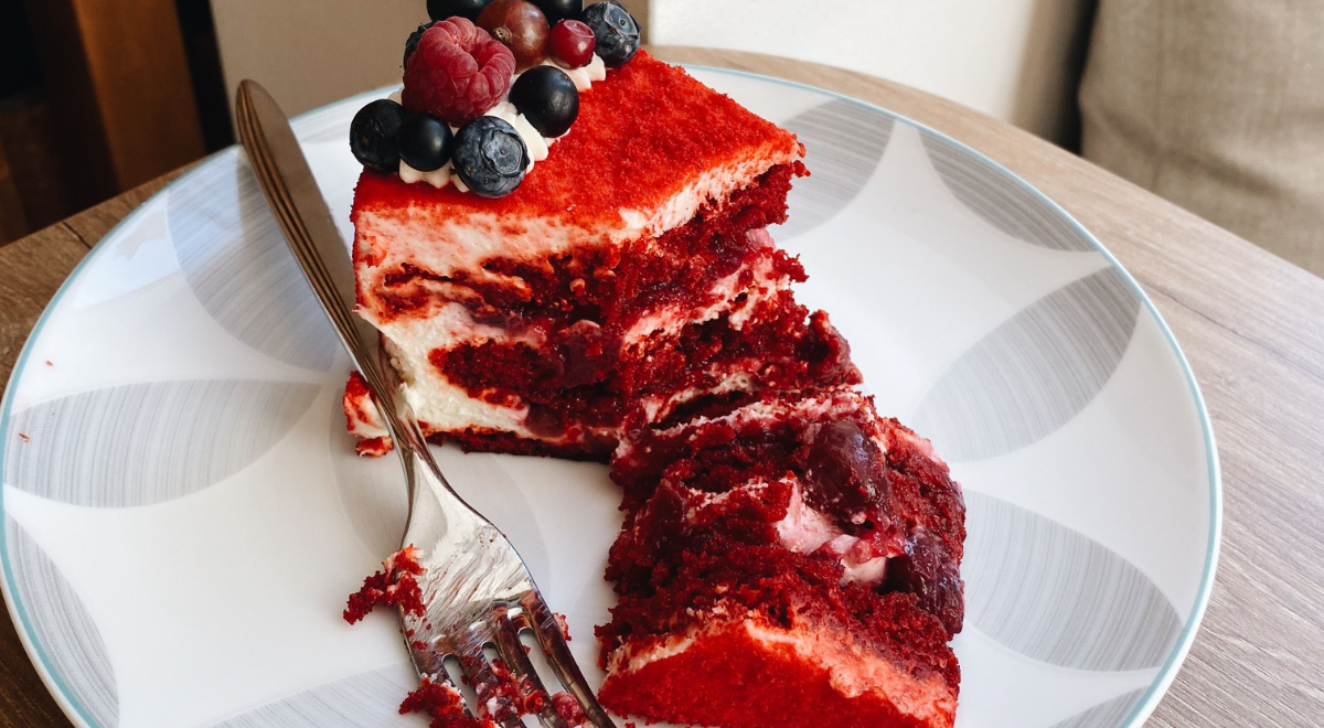Red Velvet Cake Recipe with Cream Cheese Frosting